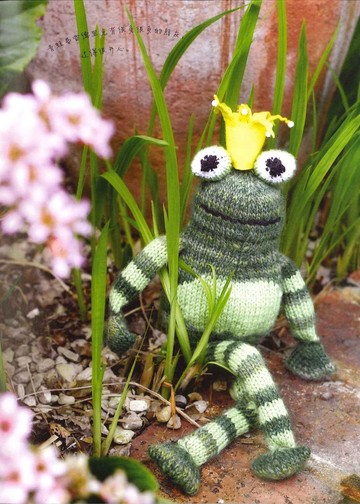 35 Knitted Toy Tales-007
