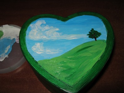 Шкатулка-сердце «Одинокое дерево» ручной работы